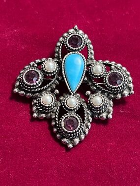 Vintage Sarah Coventry Imperial Brooch